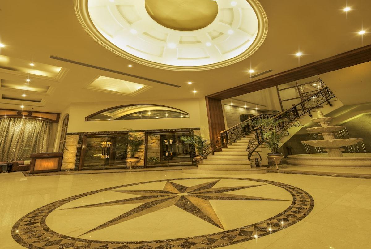 Готель Ira By Orchid Mumbai T-2 International Airport Екстер'єр фото